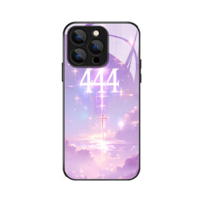 Elegante iPhone 12 Pro-hoes met 444 en mystieke wolken