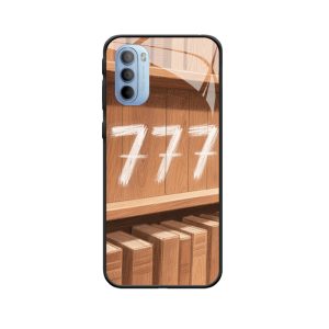 Artistieke sfeer met Moto G31 en Engelgetallen 777