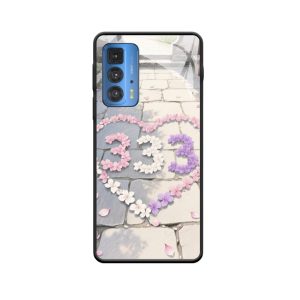 Motorola Edge 20 Pro Hoesje en het zachte engelgetal 333 in de tuin